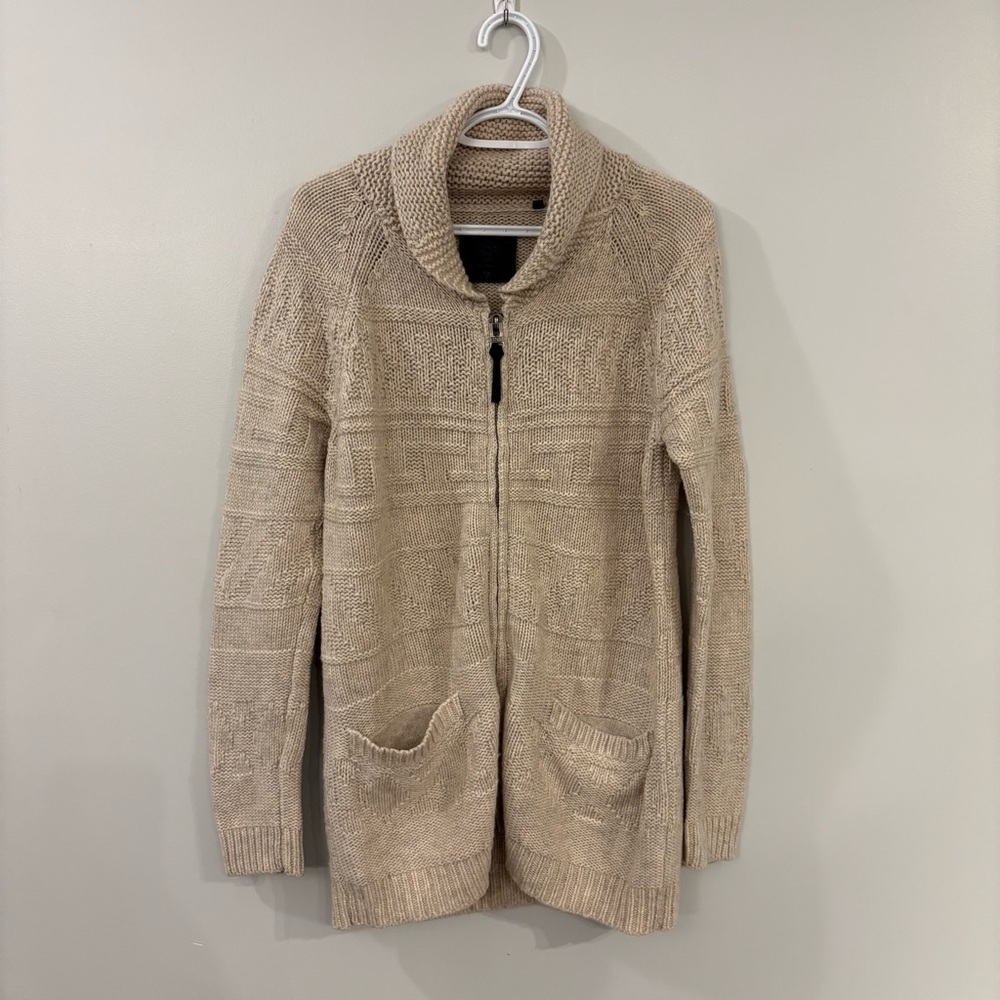 Aritzia TNA 100% Lambswool knit sweater Full Zip Shawl Collar - Picture 3 of 9